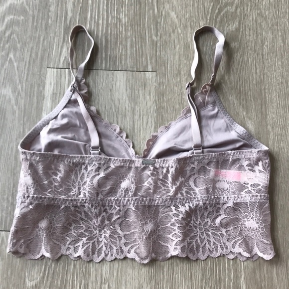 Victoria’s Secret PINK Lace Bralette - Picture 2 of 4